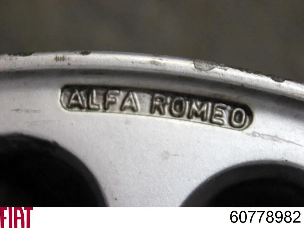 60778982 Fiat/Alfa/Lancia Водяной насос охлаждения, с корпусом