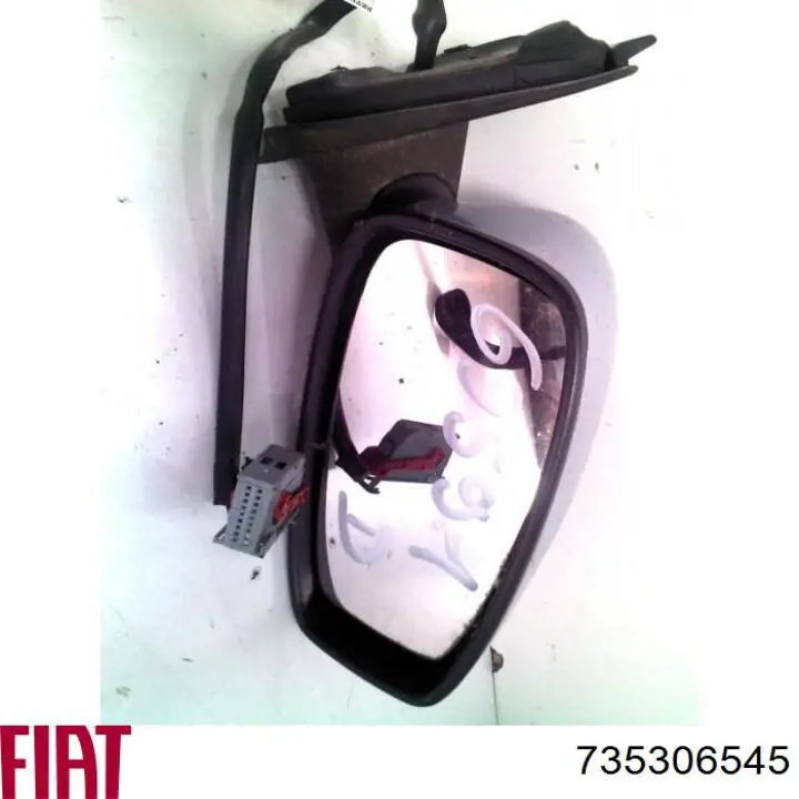 Правое зеркало 735306545 Fiat/Alfa/Lancia