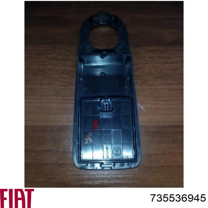Купить 735536945 Fiat/Alfa/Lancia Кнопка стеклоподъемника передняя