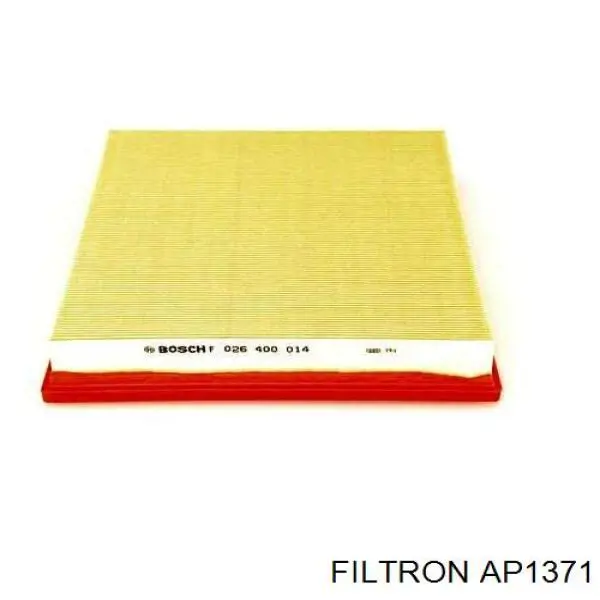 Воздушный фильтр AP1371 Filtron