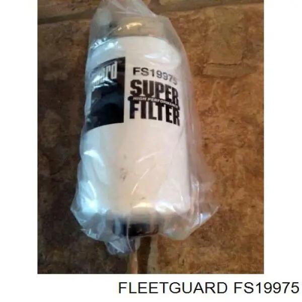 FS19975 Fleetguard Фильтр топлива