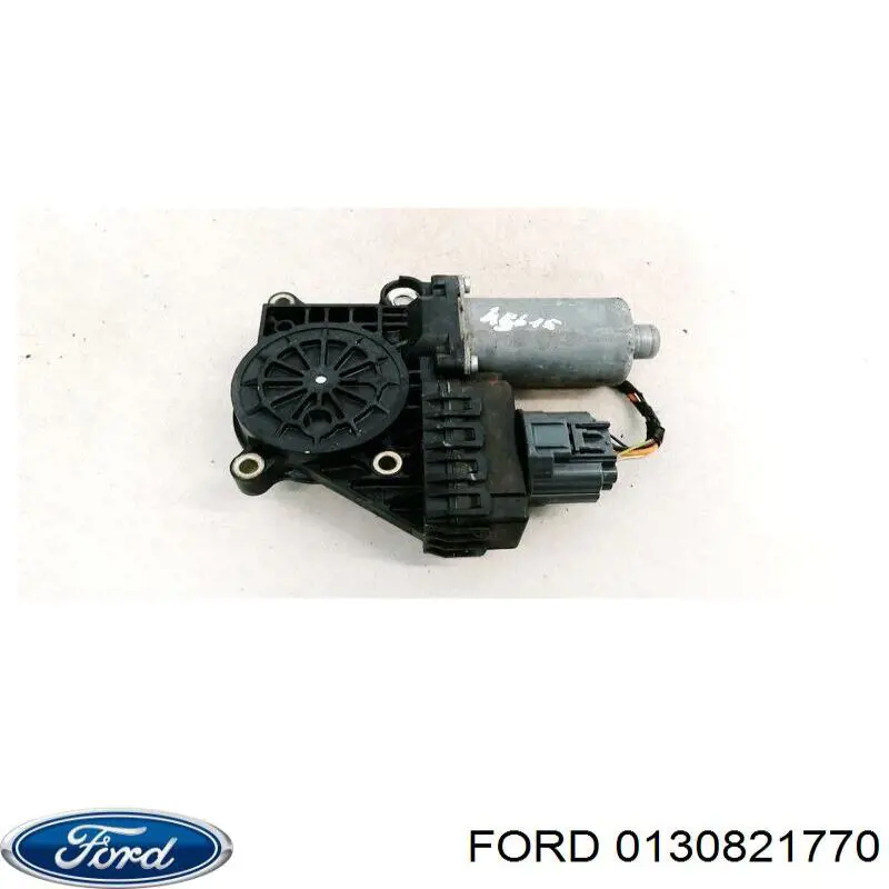 Мотор стеклоподъемника двери передней левой 0130821770 Ford