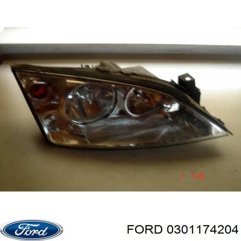 301174272 Ford Фара передняя правая
