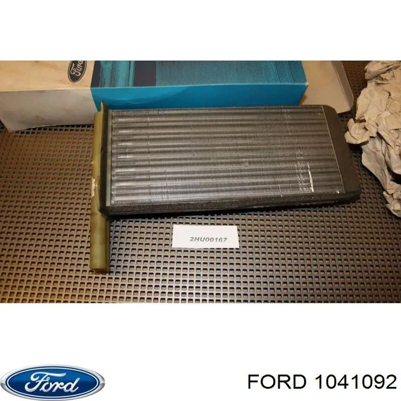 1041092 Ford радиатор печки