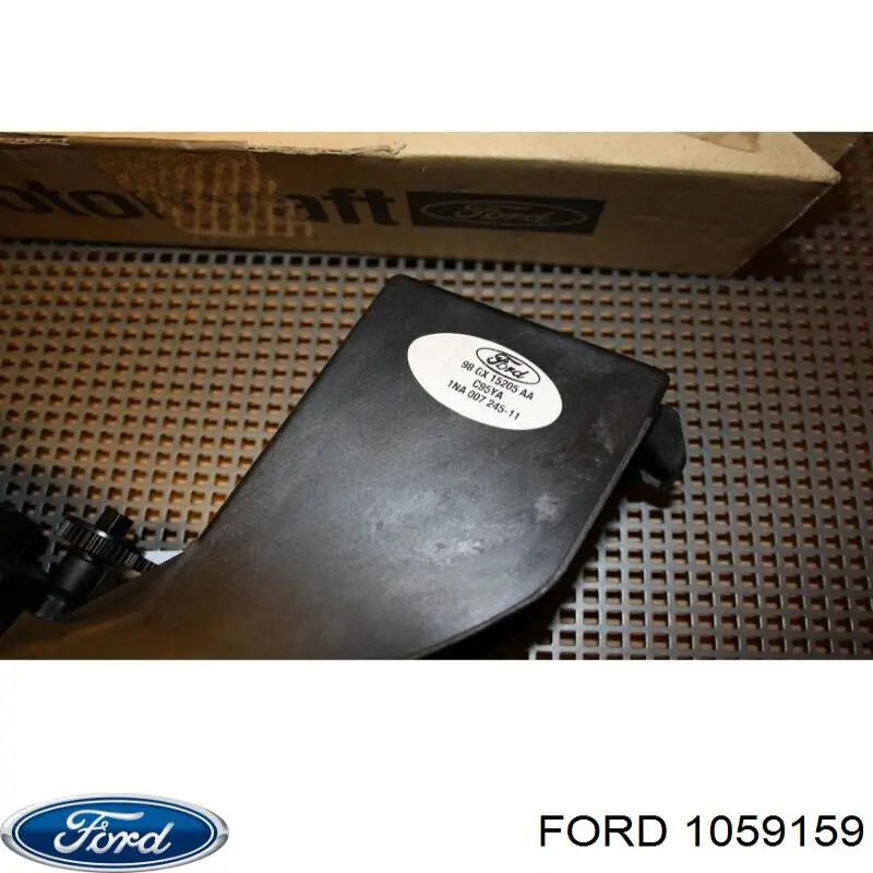 Фара противотуманная, левая Ford 1059159 цена, от 172.86 USD