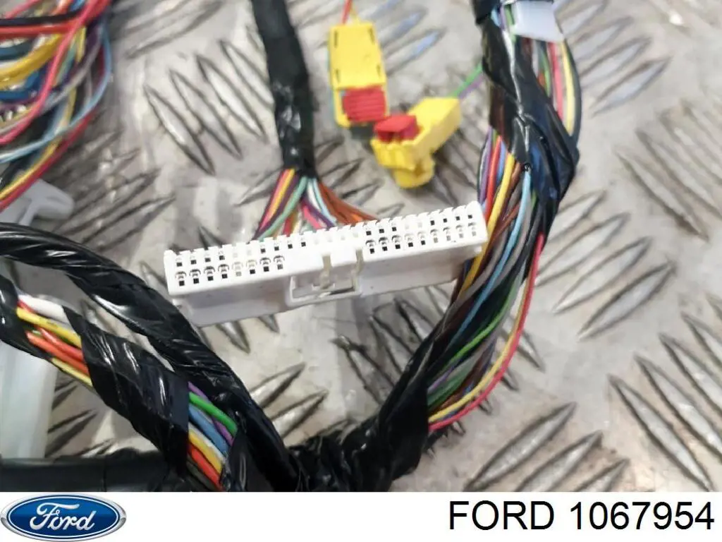  1067954 Ford