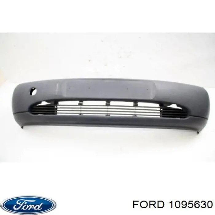 1095630 Ford передний бампер