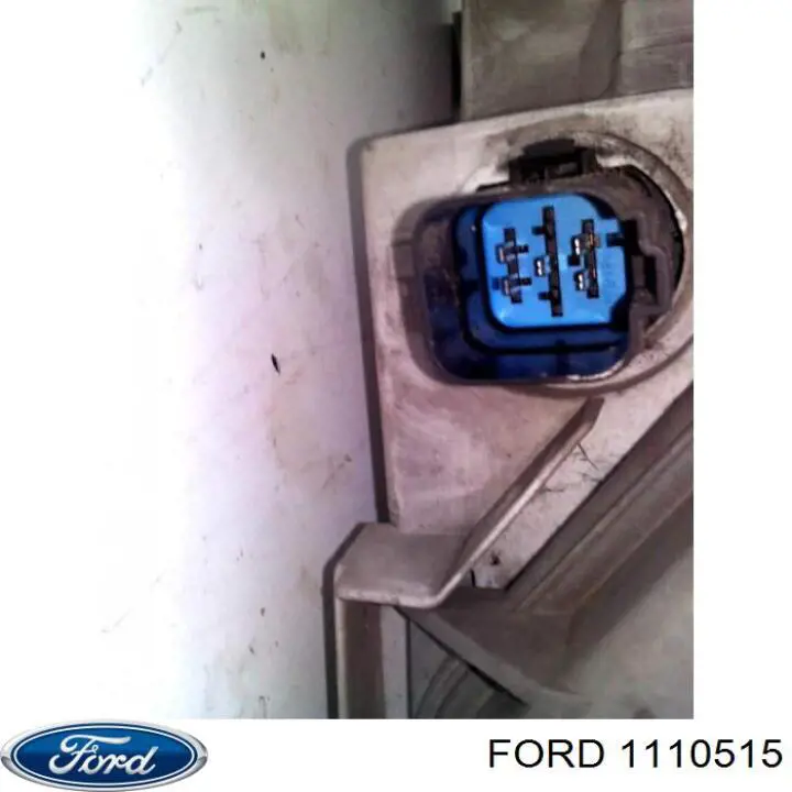 1110515 Ford Фара передняя правая