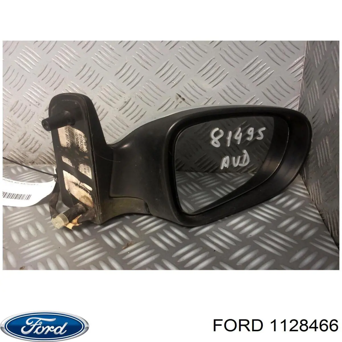 Правое зеркало 1128466 Ford