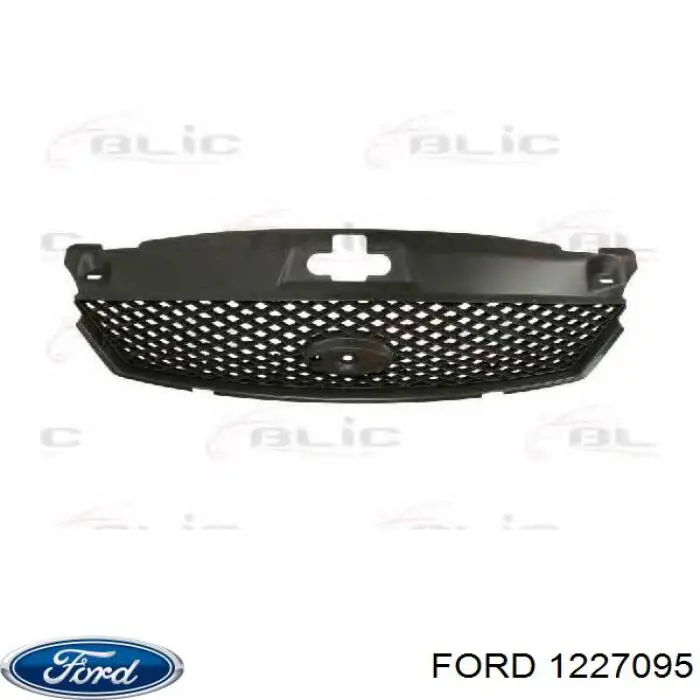 1227095 Ford решетка радиатора