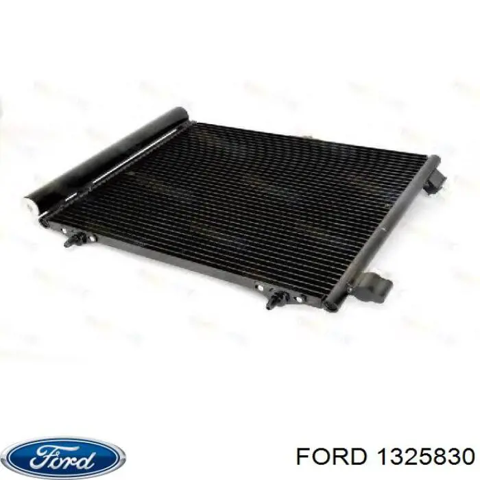 1325830 Ford radiador de esfriamento de motor