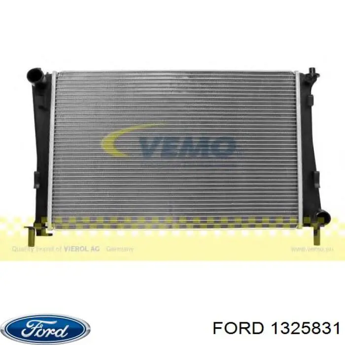Купить 1325831 Ford Радиатор водяной
