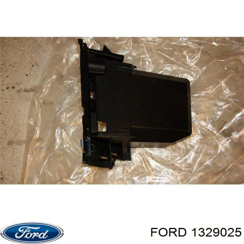 Ящик для перчаток Ford 1329025 цена, от 12.29 USD