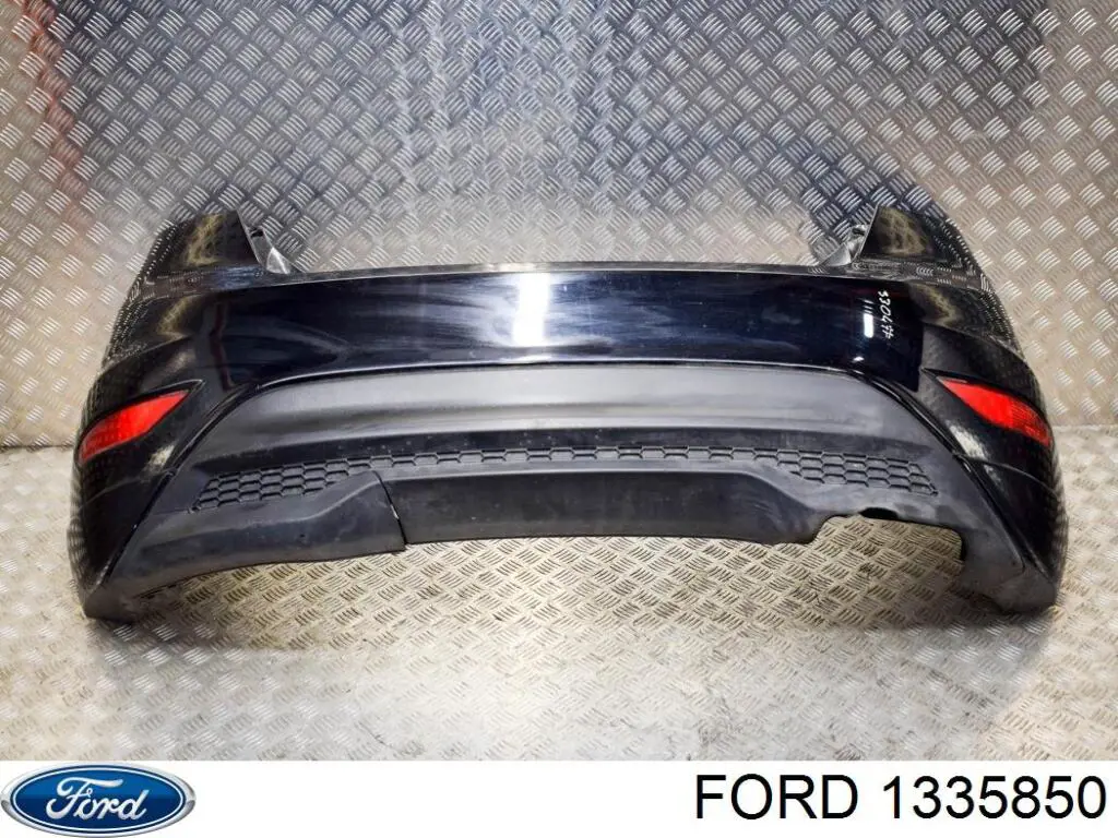 Бампер задний Ford 1335850