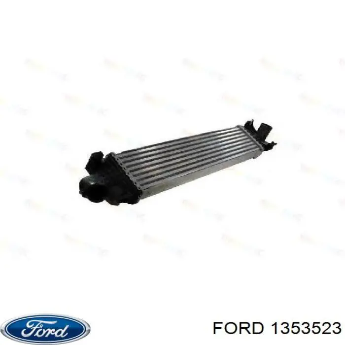 Радиатор интеркуллера Ford 1353523