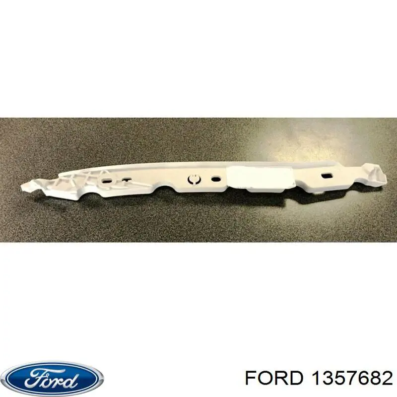 Кронштейн бампера переднего правый 1343009 Ford