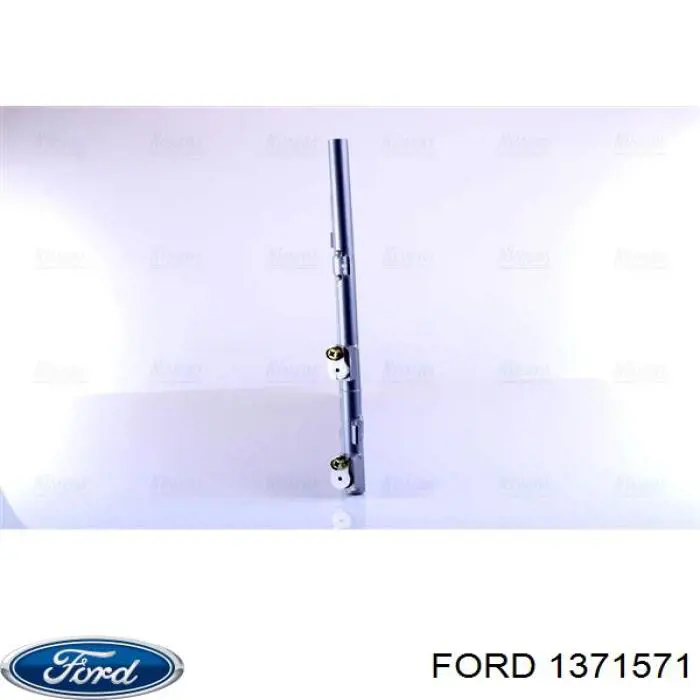 Радиатор кондиционера 1371571 Ford