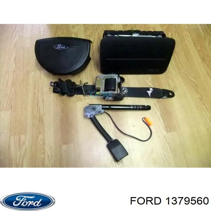 Подушка безопасности (AIRBAG) водительская на Ford Fiesta V 