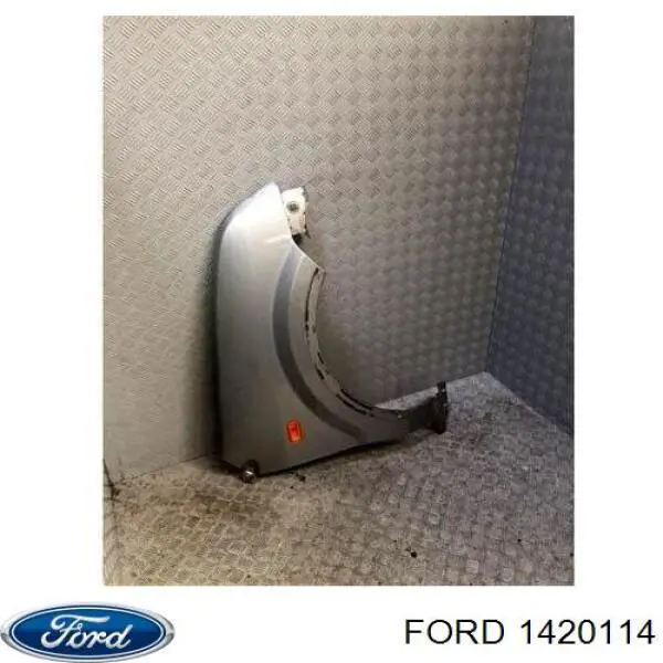 1420114 Ford Переднее правое крыло