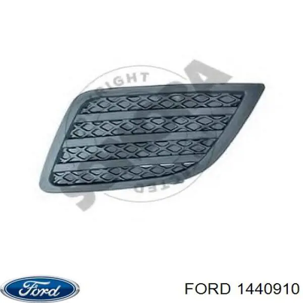 1440910 Ford заглушка (решетка противотуманных фар бампера переднего правая)