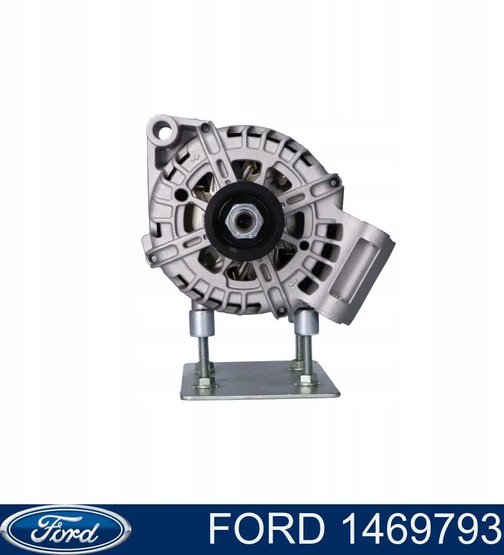 1469793 Ford Левое крепление переднего бампера