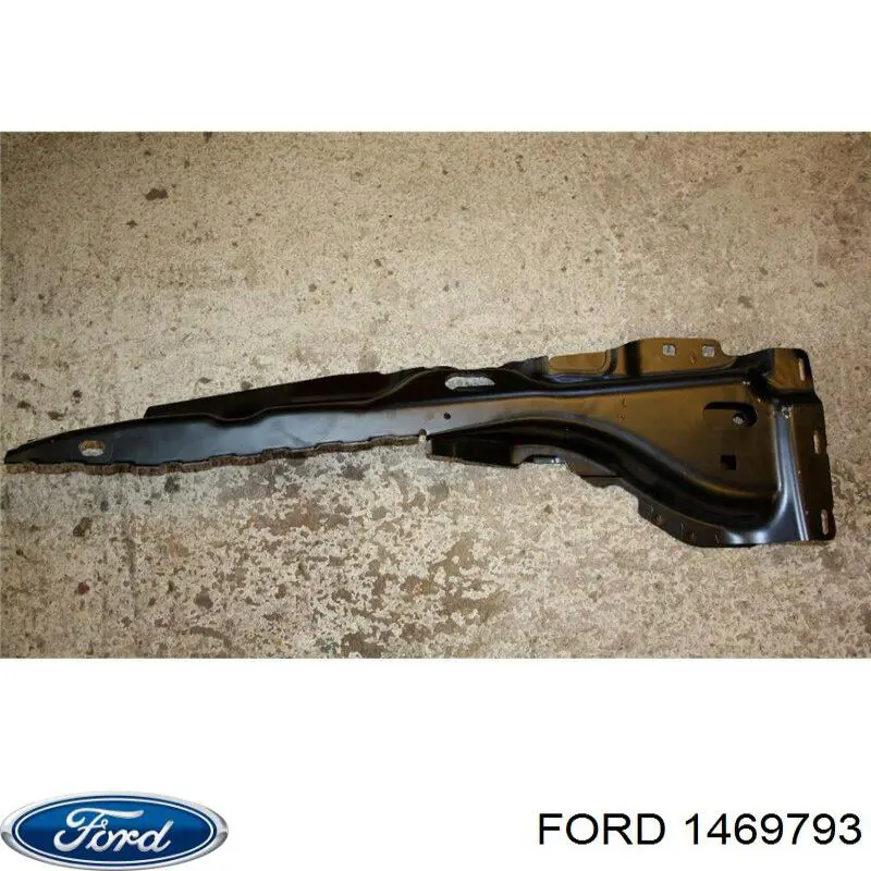 Купить 1469793 Ford Крепление бампера