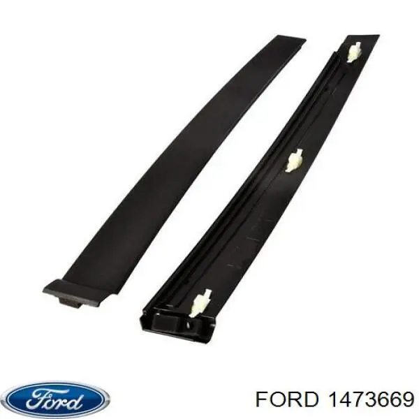Купить 1473669 Ford Накладка двери задней правой вертикальная