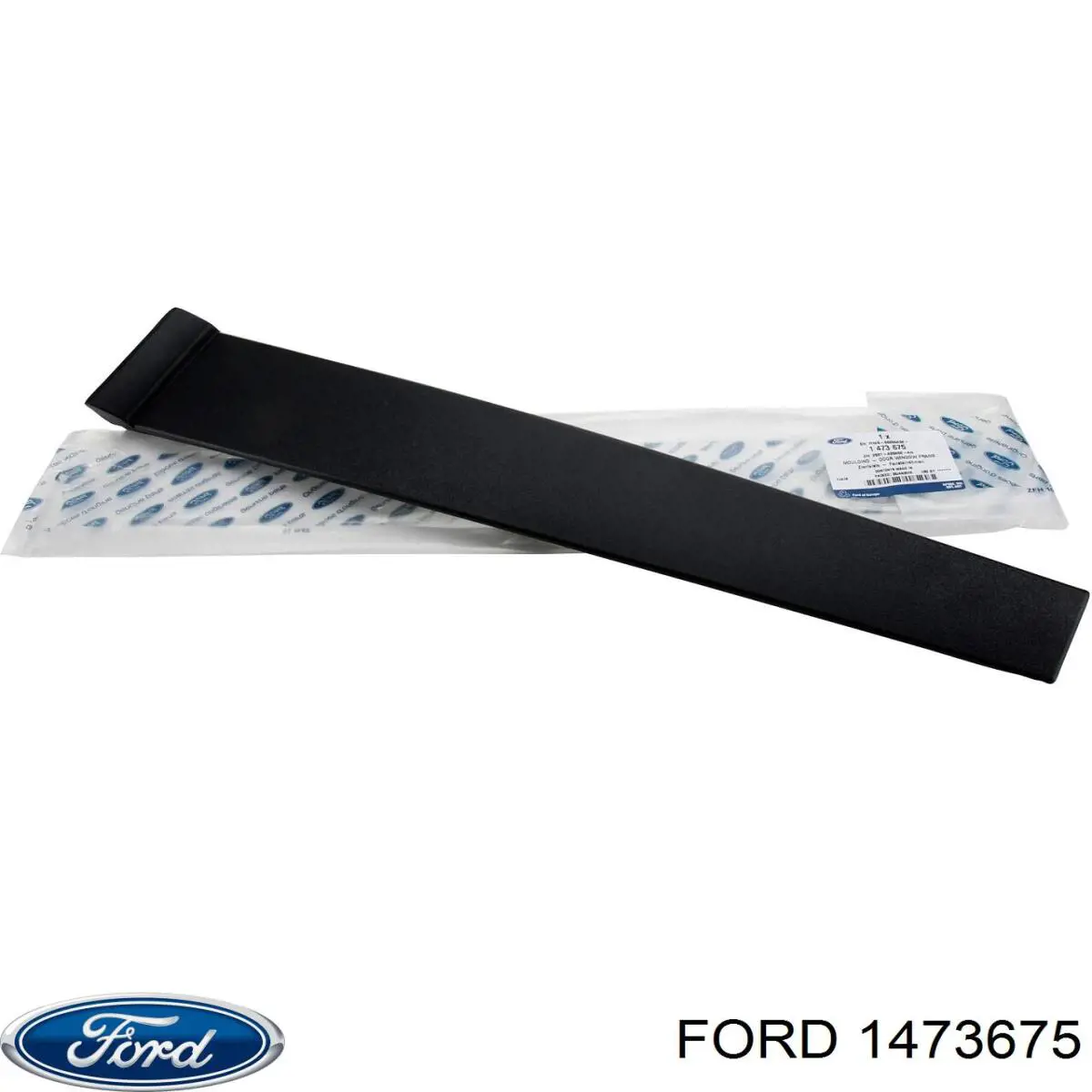 1473675 Ford накладка двери задней правой вертикальная