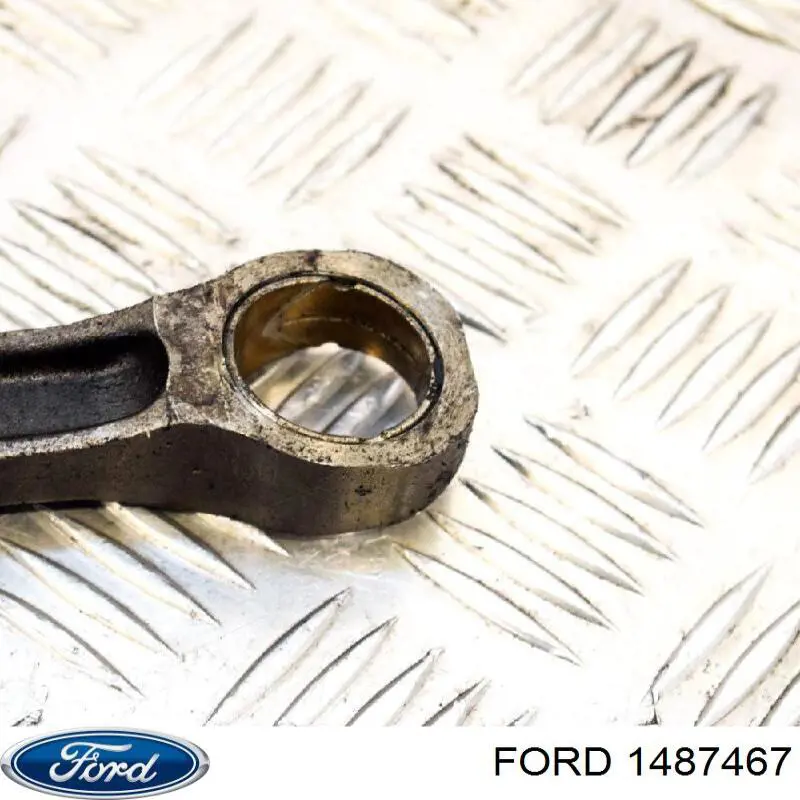 1487473 Ford Шатун двигателя