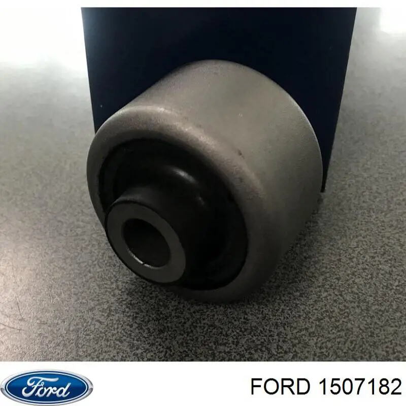 Левый рычаг передней нижней подвески Ford 1507182 цена, от 78.32 USD