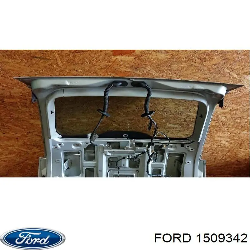 Пятая дверь Ford 1509342 цена, от 88.68 USD