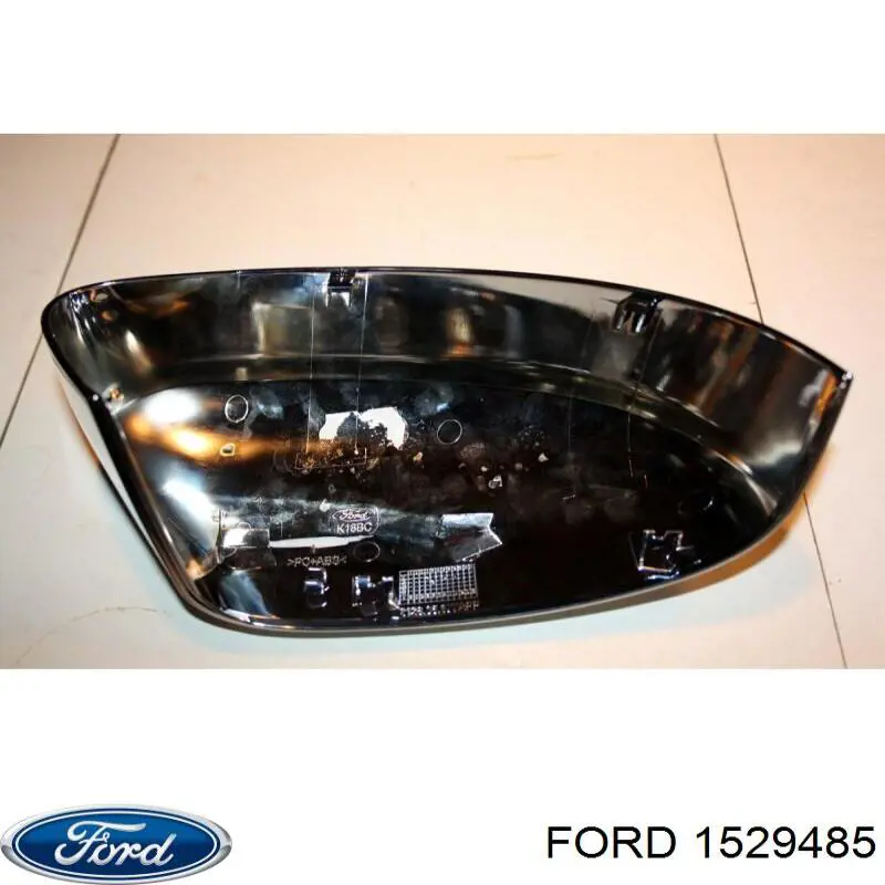 1682439 Ford накладка (крышка зеркала заднего вида левая)