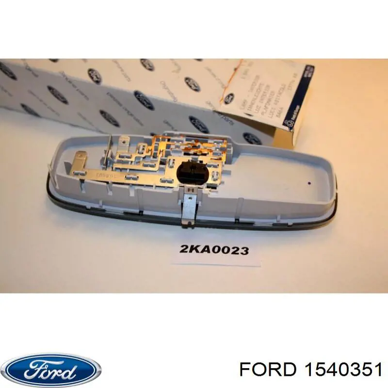 Плафоны внутреннего освещения Ford 1540351 цена, от 5.63 USD