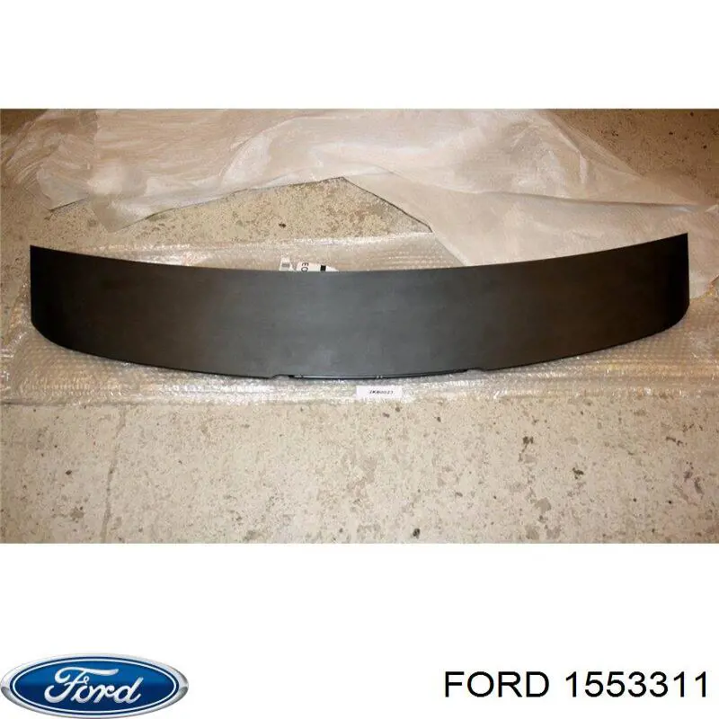 1318211 Ford спойлер багажника (двери 3/5-й задней)