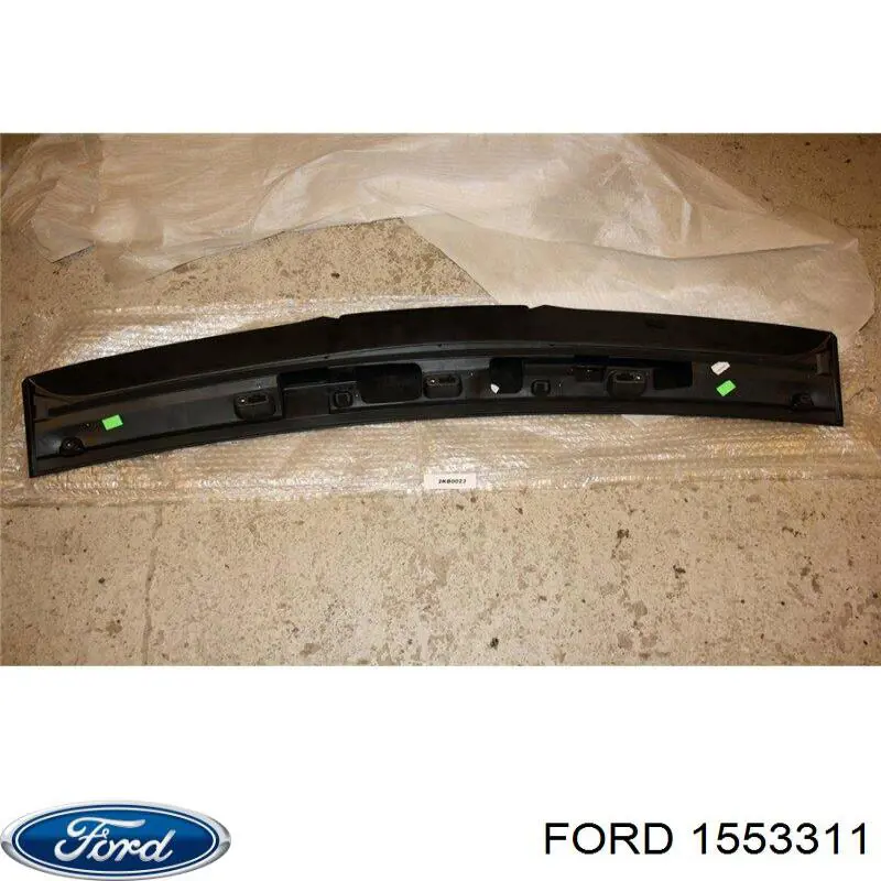 Купить 1553311 Ford Спойлер крыши