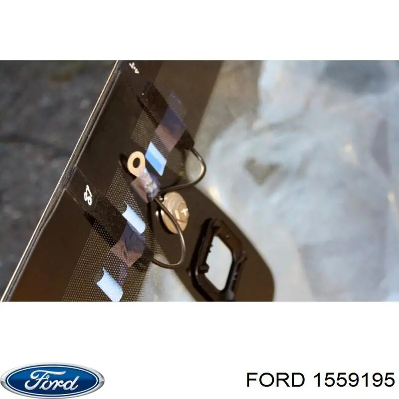 Лобовое стекло 1550460 Ford