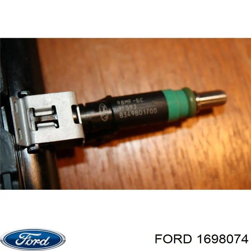 Топливная рампа Ford 1698074 цена, от 34.21 USD