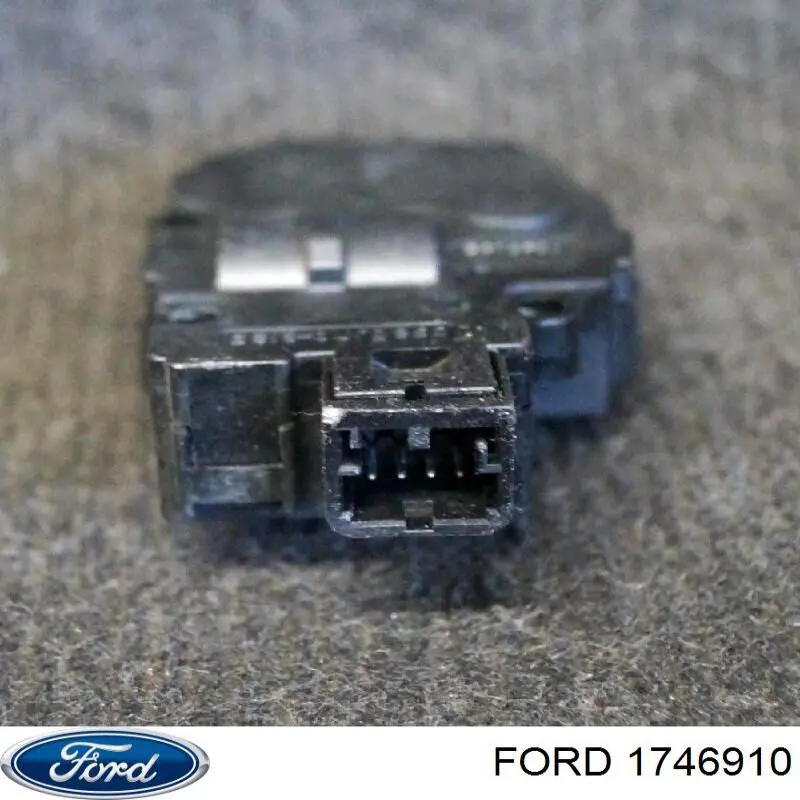 1746910 Ford 