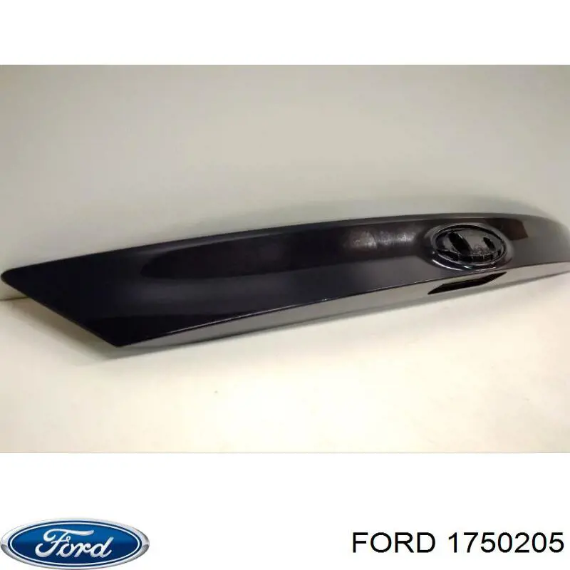 Молдинг двери задней (багажной 3/5-й) на Ford Focus III 