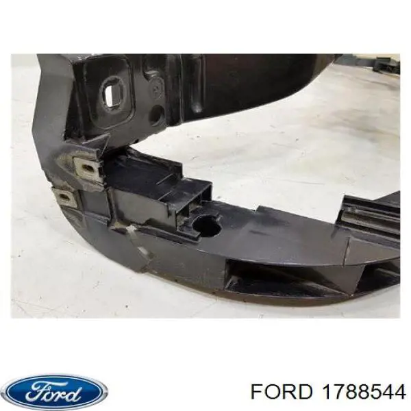 Суппорт радиатора в сборе (монтажная панель крепления фар) Ford 1788544