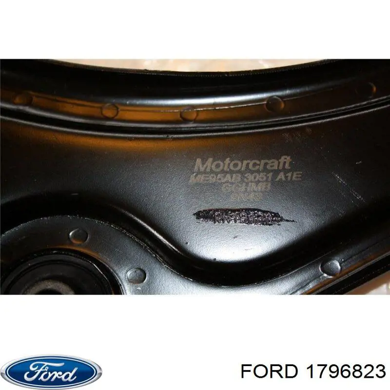 Левый рычаг передней нижней подвески Ford 1796823 цена, от 35.42 USD
