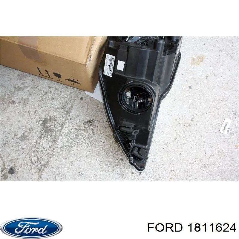 Купить 1811624 Ford Фара основная правая