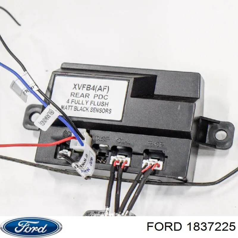 1837225 Ford Задний бампер