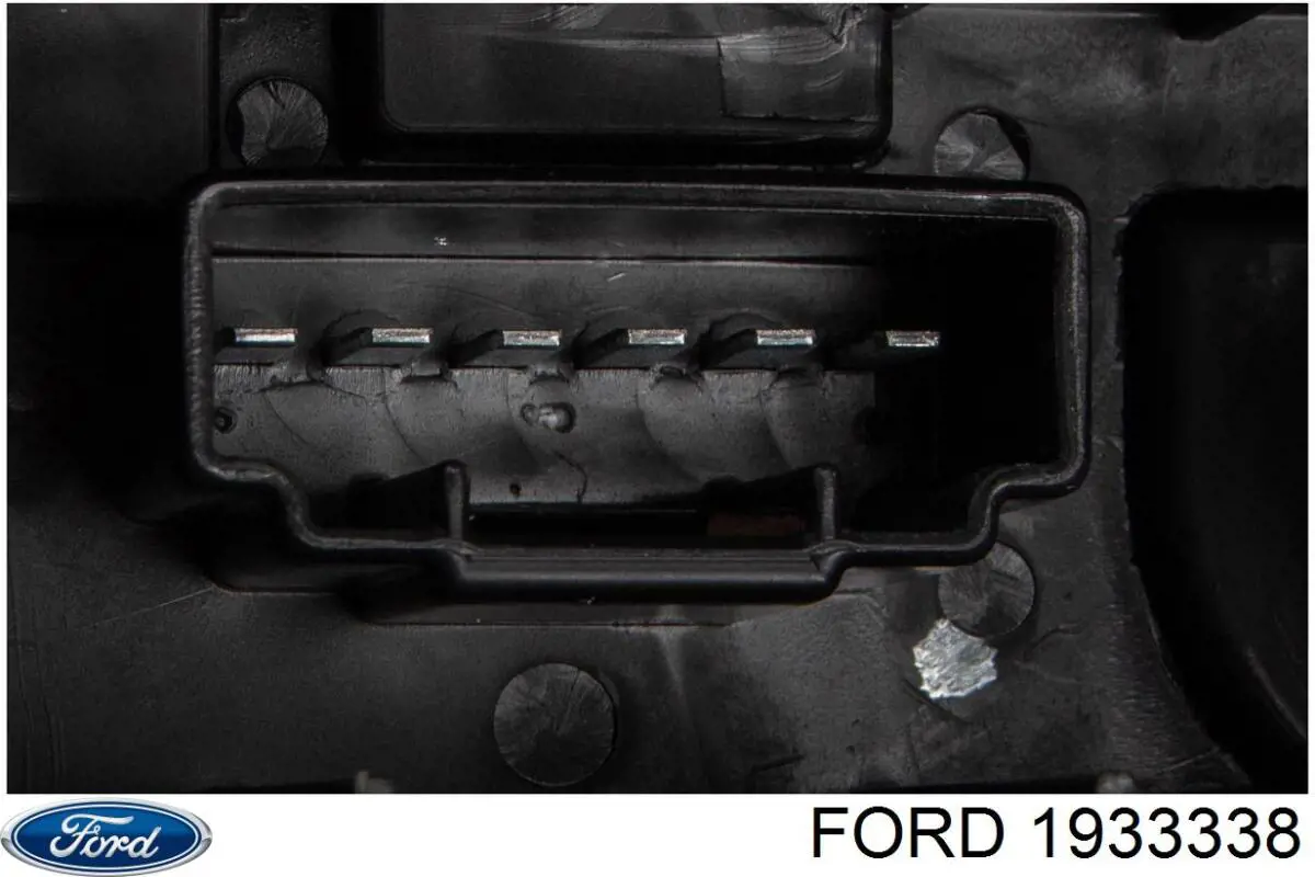 Фонарь задний левый FT86452 Fast