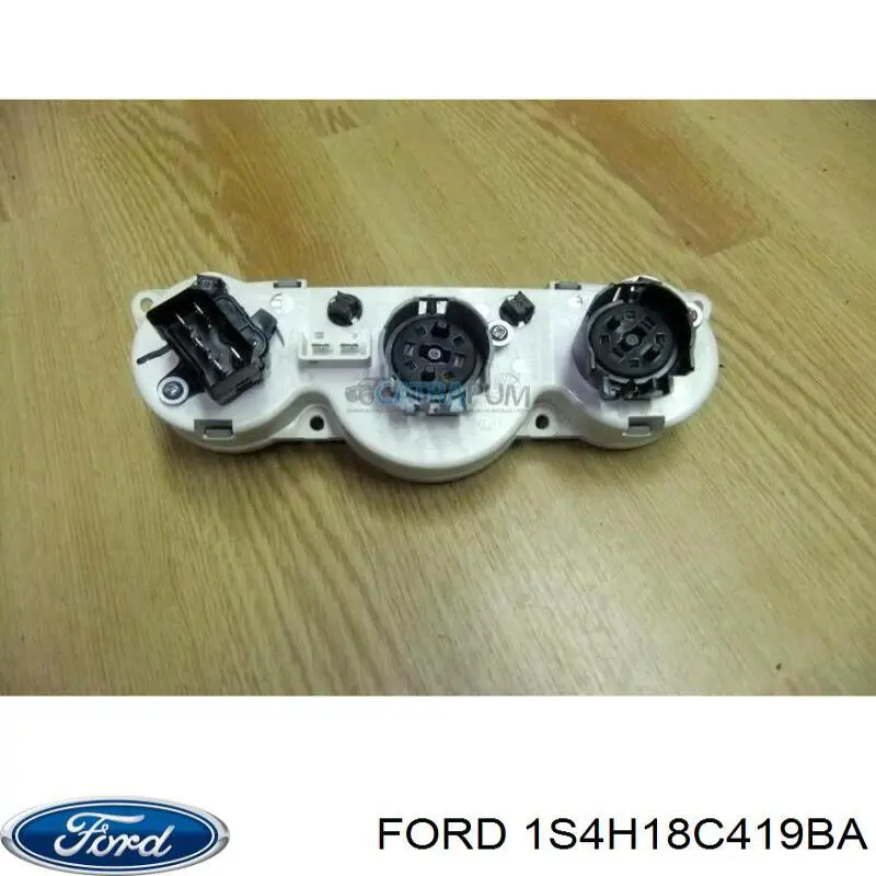 Купить 1104954 Ford Блок управления печкой