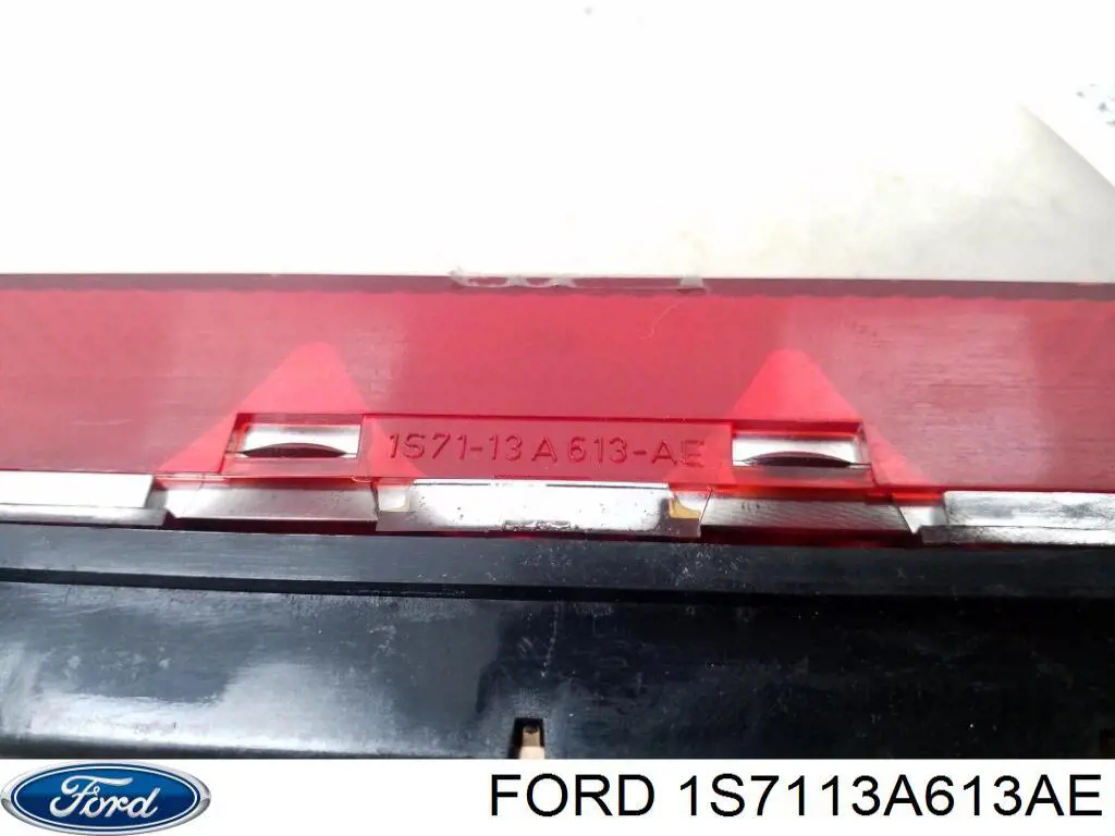 Sinal de parada traseiro adicional para Ford Mondeo III B4Y