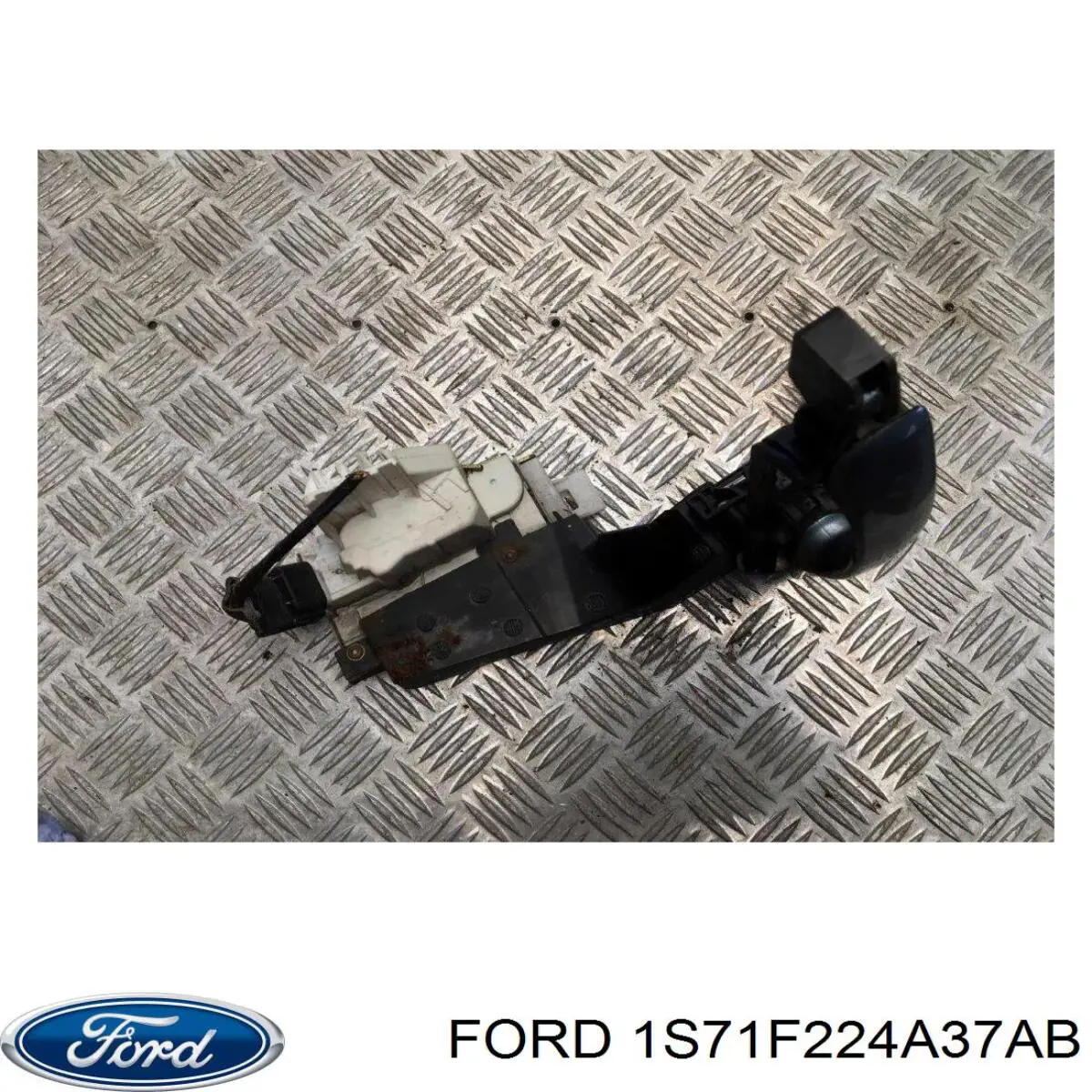 Купить 1130151 Ford Держатель наружной ручки двери передней левой