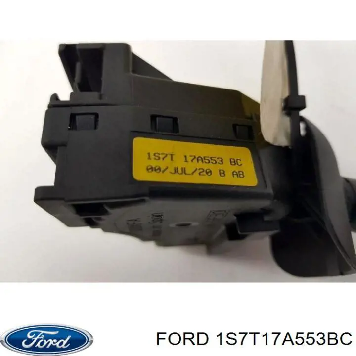 Купить 1357436 Ford Правый подрулевой переключатель