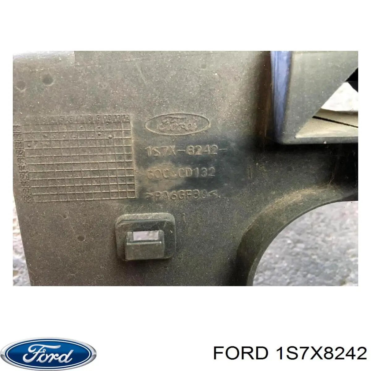 1S7X8242 Ford 
