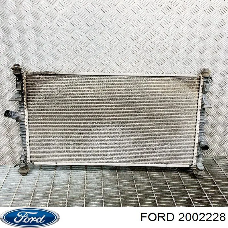 Радиатор охлаждения двигателя Ford 2002228 цена, от 151.42 USD